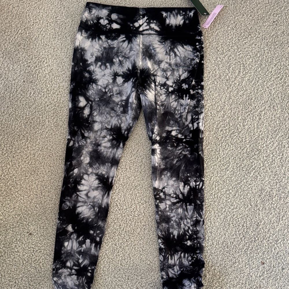 Tie-Dye Leggings - Black and White